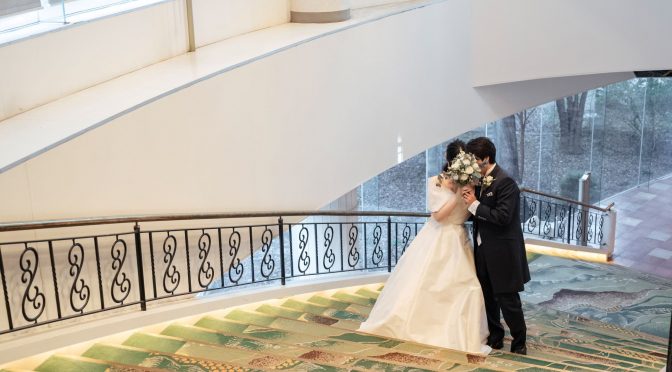 【先月ご撮影させていただいた洋装フォトウェディング】　　　　　　　　　　　　　　　　　　　　ティアラグリーンパレスならではの人気スポットでの撮影📷⭐