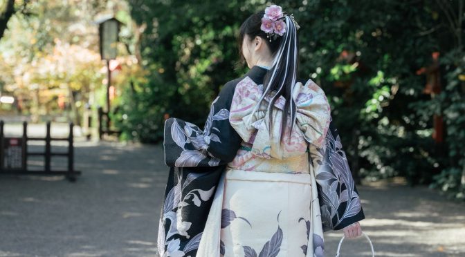 【ロケーションに合わせた振袖で】　　　　